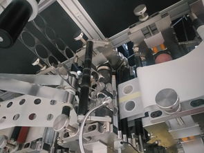 小牛全自動敷貼模切包裝一體機(jī) 一機(jī)成型，重塑敷貼器生產(chǎn)新標(biāo)桿